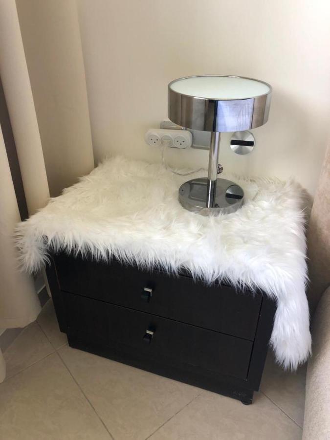 Sky Home Luxury Apartment With Sea View Бат Ям Екстериор снимка